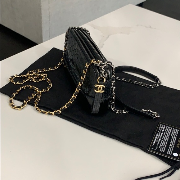 Chanel Gabriel bag black - Picture 8 of 11